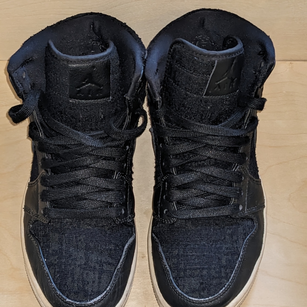 Black High-Top Men's Sneakers